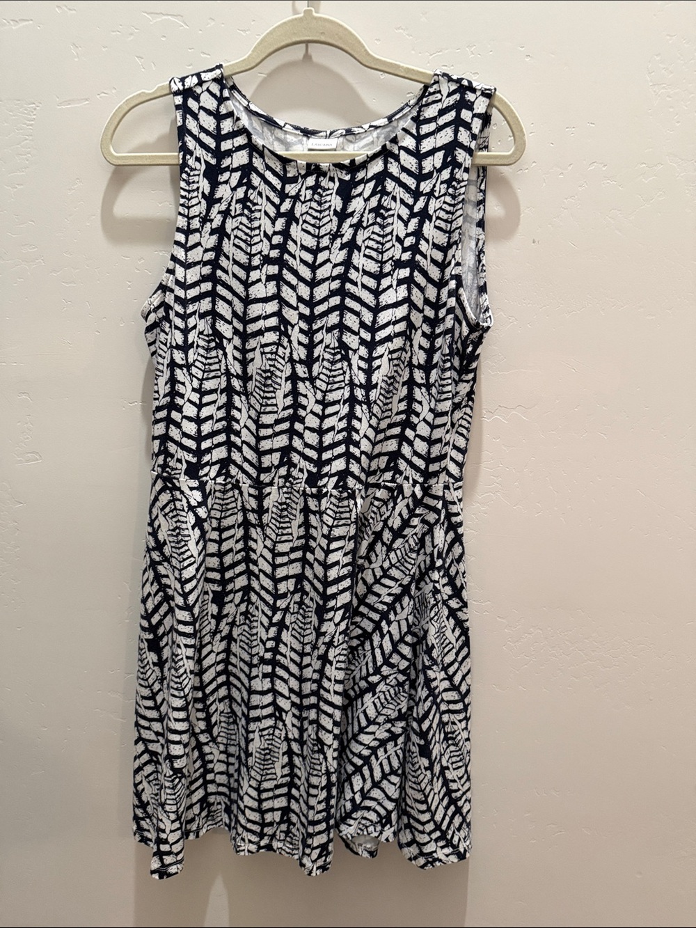 Sleeveless Navy and White Printed Midi Dress